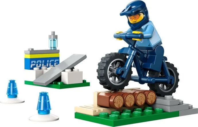 Stimulating and engaging LEGO playLEGO® City Police Bicycle Training 30638