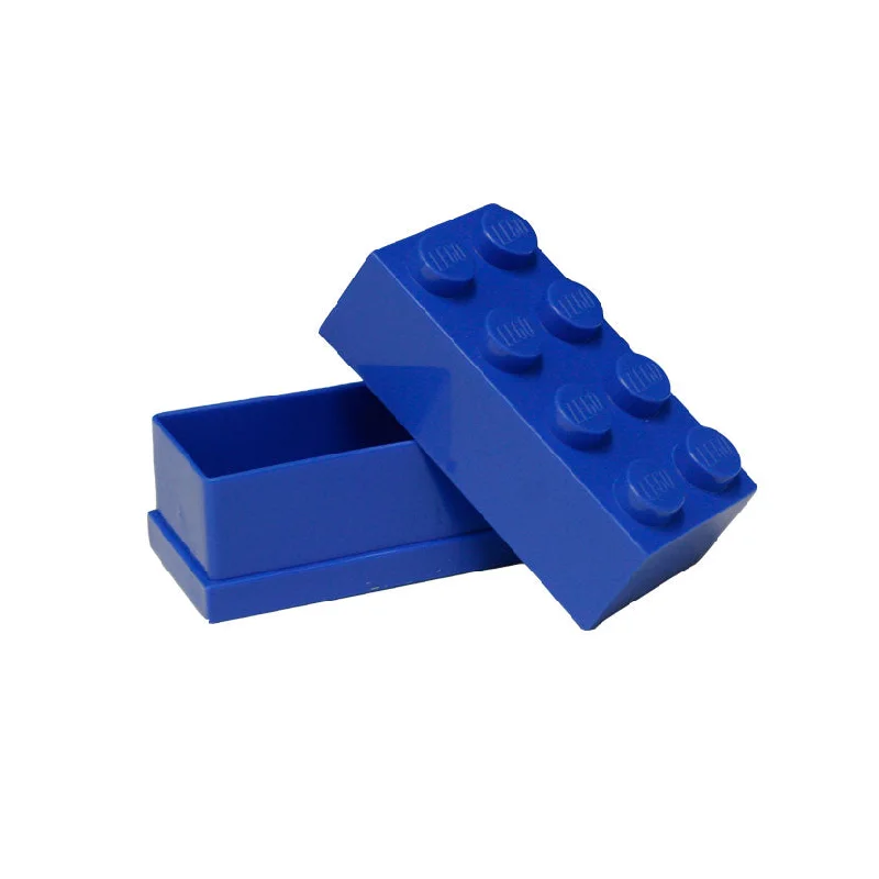 Promoting social skills LEGO playLEGO Mini Box 8 Blue