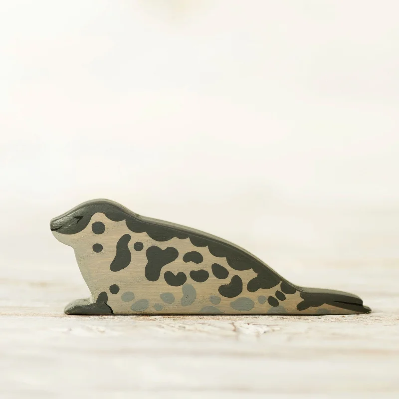 eco-friendly and sustainable wooden toys that promote environmental awareness                   Wooden Caterpillar ringed seal
