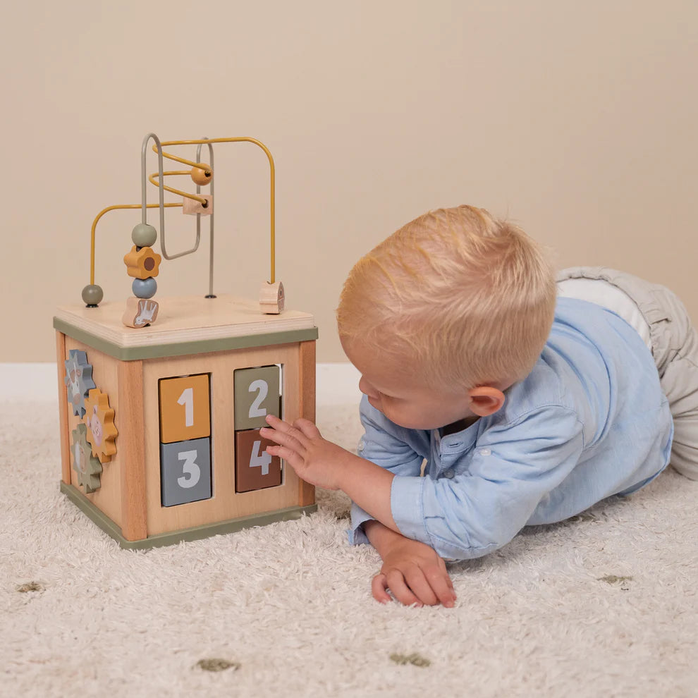 timeless classic wooden toys                   Little Farm Wooden Activity Cube
