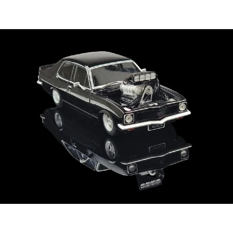 High-quality materials toys DDA COLLECTIBLES 1/24 Midnight Blue Brown Slammed 1972 LJ Torna Fully Detailed opening Dorrs and boot